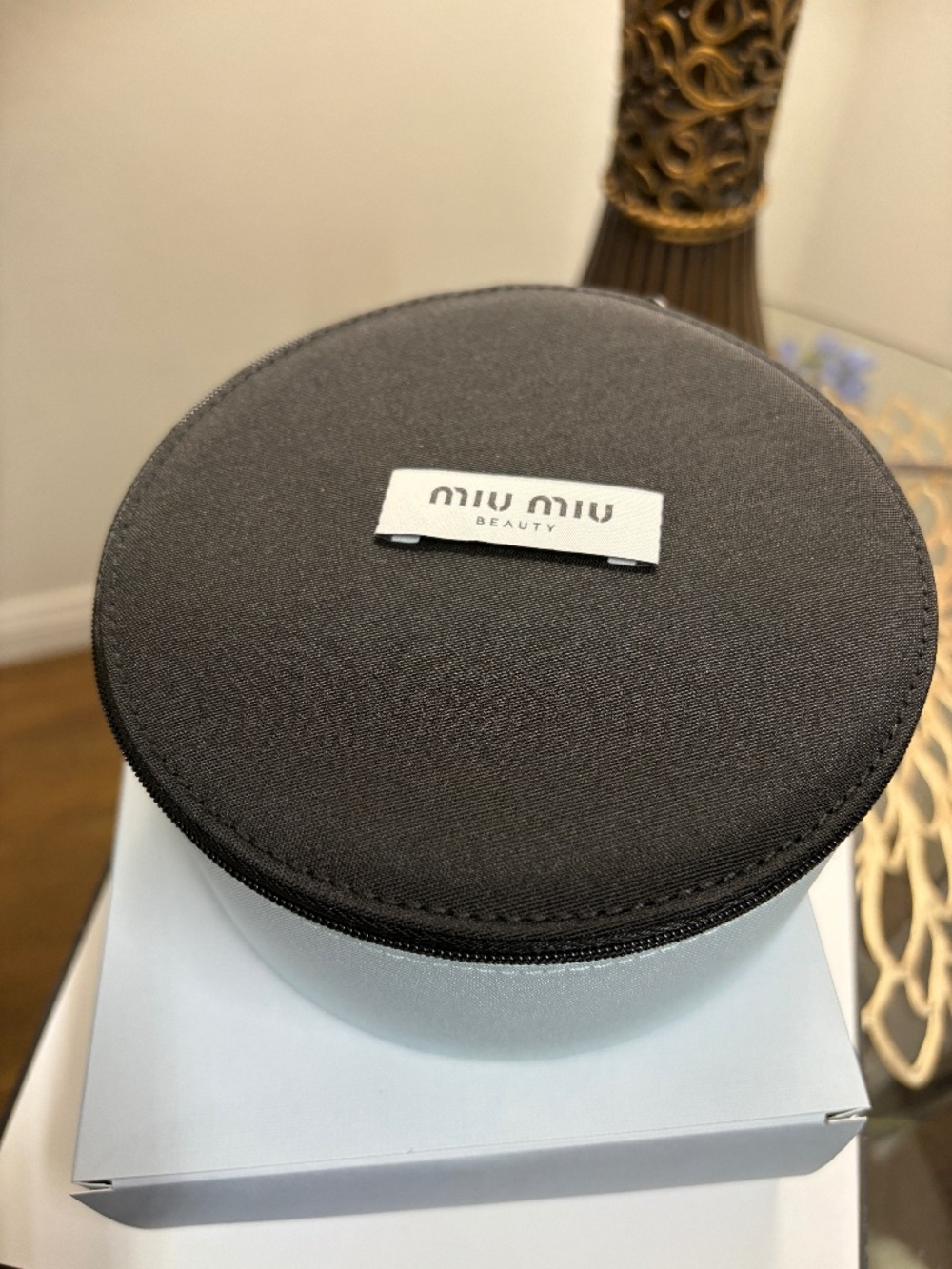 Miu miu vanity case with box